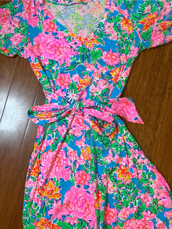 Lilly Pulitzer Dresses & Skirts - NWT Lilly Pulitzer Bright Pink & Blue Floral Womens' Dress